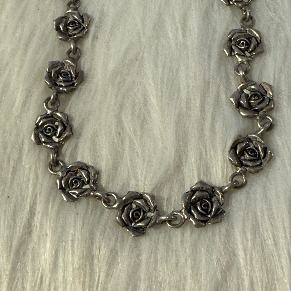 Vintage Signed EH Sterling Silver Necklace.  Tote P6
